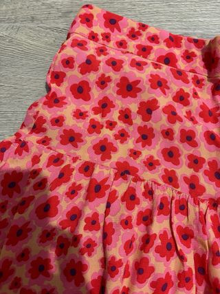 Falda-pantalón floral Stradivarius