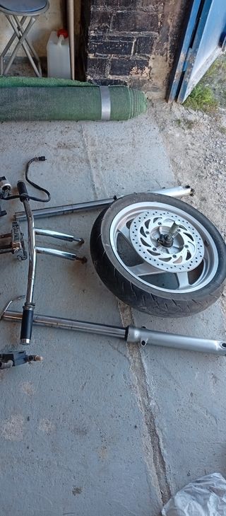 Recambios Kymco Venox 250