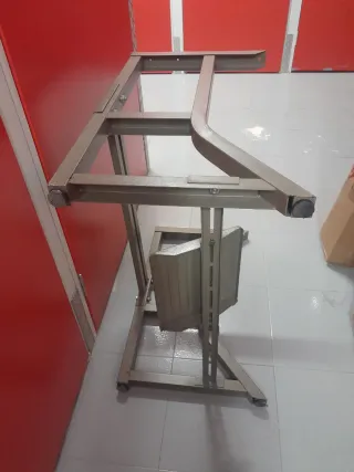 Base para máquina de coser