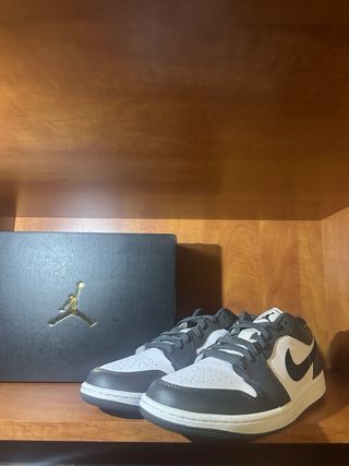 Nike Air Jordan 1 Low Gris Blanco Talla 43