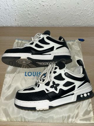 Zapatillas Louis Vuitton Negras y Blancas
