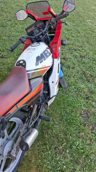 Honda MBX 80 Roja y Blanca