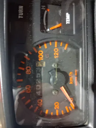 Honda MBX 80 Roja y Blanca