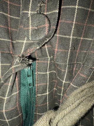 Mono Banoffee cuadros verde y marrón