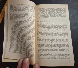 Libri(2)  "Storia d'Italia nel periodo fascista"