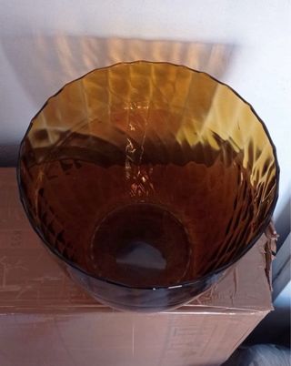 Cuenco de cristal ámbar