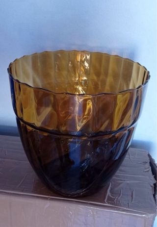 Cuenco de cristal ámbar