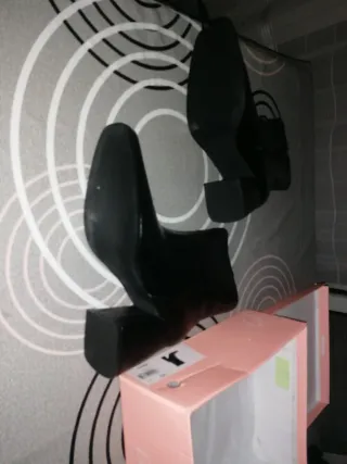 Botas negras talla 40