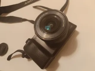 Sony α6000 + Objetivo 16-50mm OSS