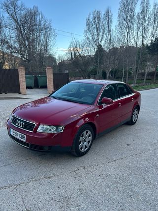Audi A4 2003 2.0 130cv