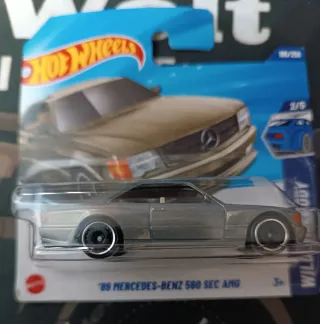 Hot Wheels '89 Mercedes-Benz 560 SEC AMG