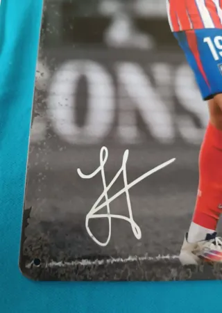 JULIÁN ÁLVAREZ PLACA 20X30 AUTÓGRAFO