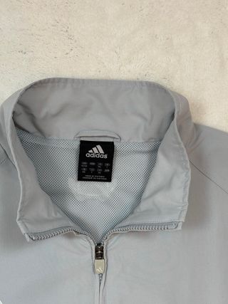 Chaqueta Adidas cremallera gris
