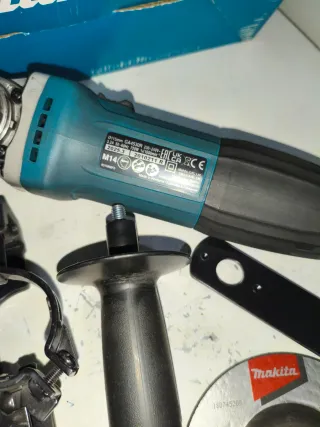 Amoladora Makita GA4530 720W 115mm usado