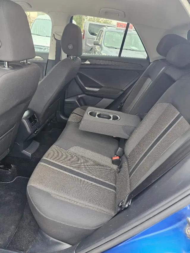 Volkswagen T-Roc 2021