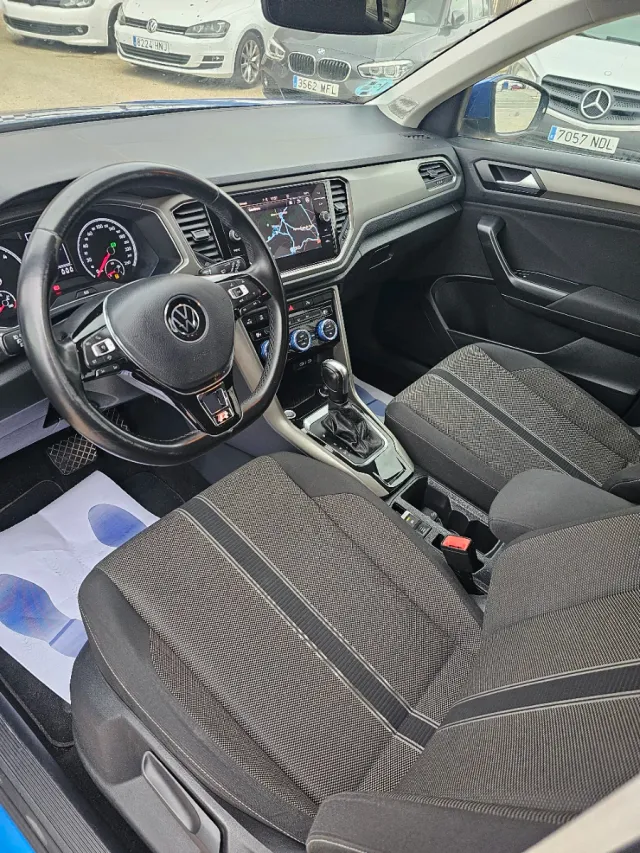 Volkswagen T-Roc 2021