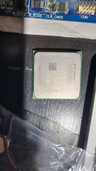 Placa Base Gigabyte AM3+ GA-78LMT-S2P