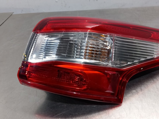 PILOTO TRASERO DERECHO NISSAN QASHQAI (J11E) 2655