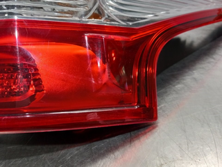 PILOTO TRASERO DERECHO NISSAN QASHQAI (J11E) 2655