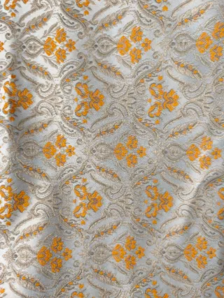 Corte de falda con en varios colores