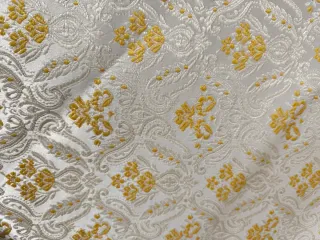 Corte de falda con en varios colores