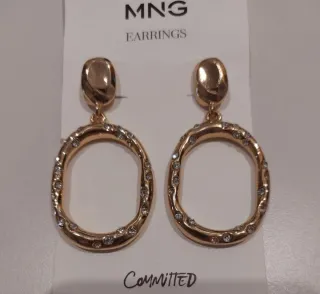 Pendientes ovalados con cristales