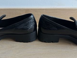 Mocasines negros borla Zara