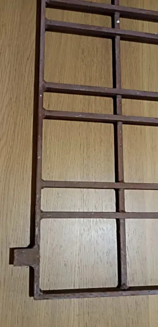 Grata in ferroantica stile Industrial anni '60