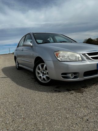KIA Cerato EX 2.0CRDI