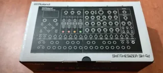 Roland SH-4d Sintetizador