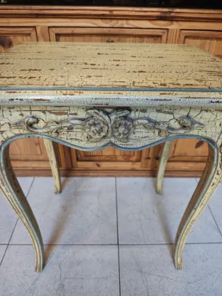 Consola  auxiliar estilo craquelado