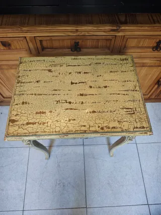 Consola  auxiliar estilo craquelado