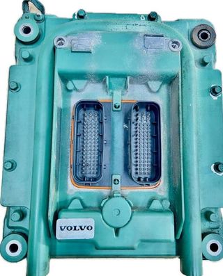 Centralita motor uce 21248719 volvo .