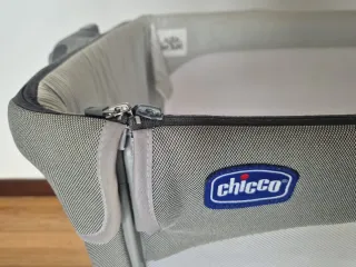 Minicuna Chicco modelo Next2me Magic + colchón