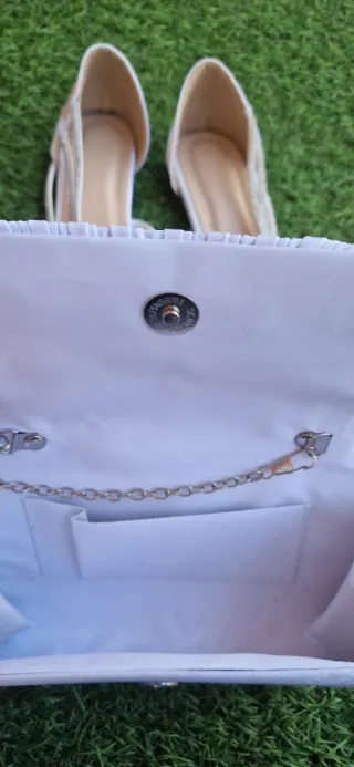 Zapatos y bolso raso blanco