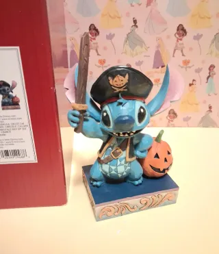 Figura Jim Shore Pirate adorable Stitch