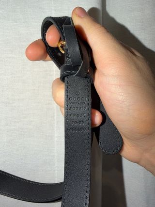 Cinturón Gucci GG Negro Dorado