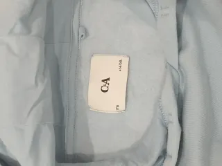 Sudadera C&A con estampado de tigre