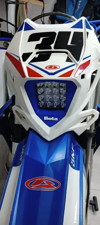 Faro LED Beta 2020-2026 enduro