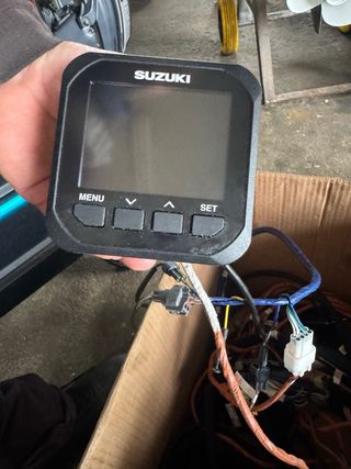 Fueraborda Suzuki 200 CV año 2024