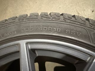 Llantas Ford Performance 18 (4 unidades)