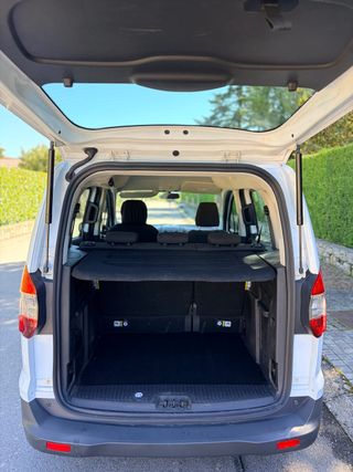 Ford Tourneo Courier 2016