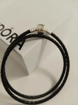 Pulsera Pandora Cuero Doble Negro y Plata