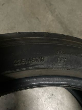 Neumáticos de coche