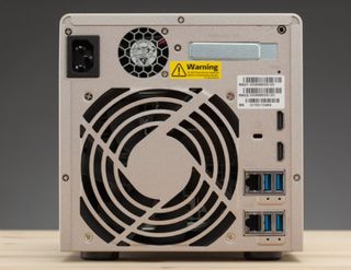 Servidor NAS QNAP TVS-463 RAM: 16 GB