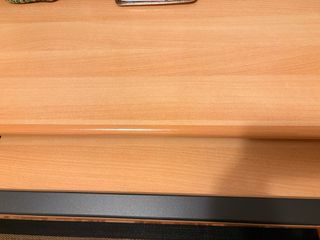 Mesa de oficina madera y metal