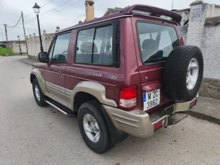 Hyundai galloper  2000