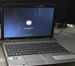 Portátil Acer Aspire 5738G Negro