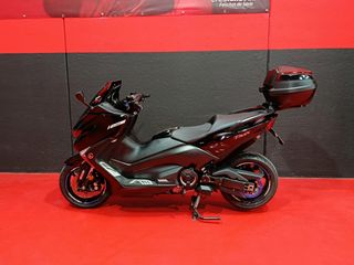 Yamaha TMAX 530