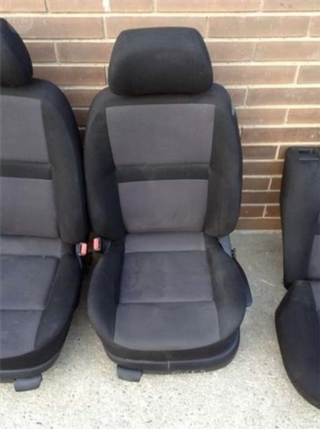 Asientos volkswagen golf iv